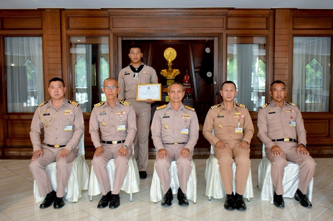 p2.jpg